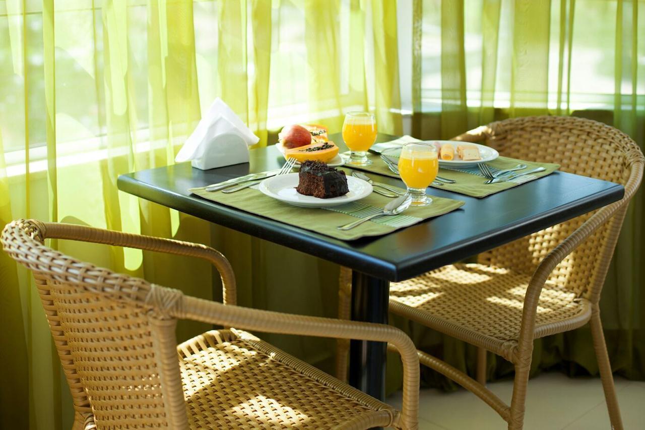 Hotel Terras Da Finlandia เปเนโด ภายนอก รูปภาพ