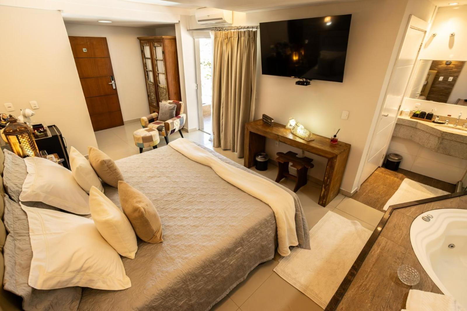 Hotel Terras Da Finlandia เปเนโด ภายนอก รูปภาพ